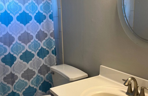 Lee's Summit House | Modern Aqua Oasis, Unit 2