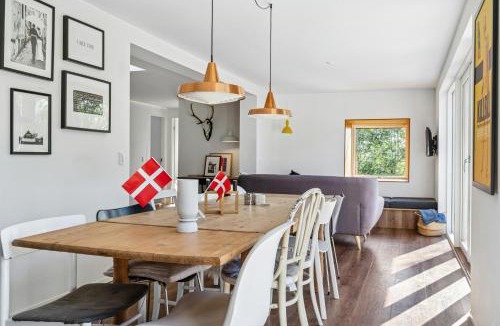 Saksild Strand House | Modern Architectural House At Saxild Beach