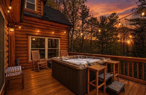 Fairview House | Modern Asheville Cabin Retreat