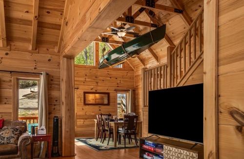 Fairview House | Modern Asheville Cabin Retreat