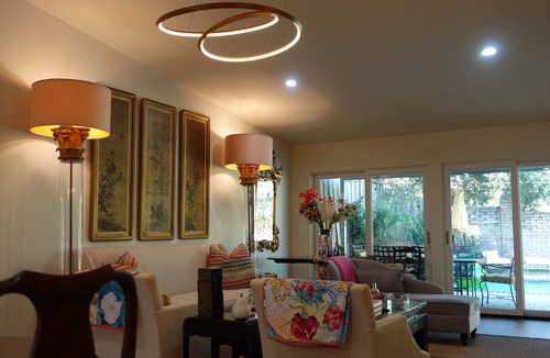 Highland Park West House | Modern Austin Bungalow Retreat