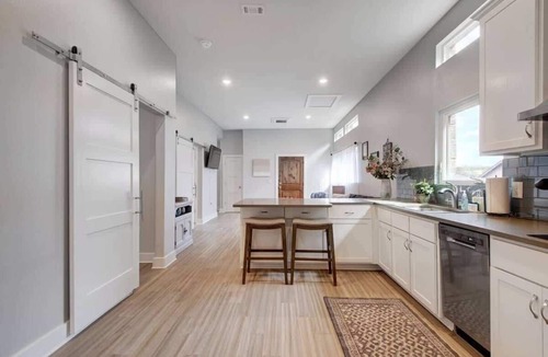 Austin Hills House | Modern Austin Guesthouse, Pets Welcome!