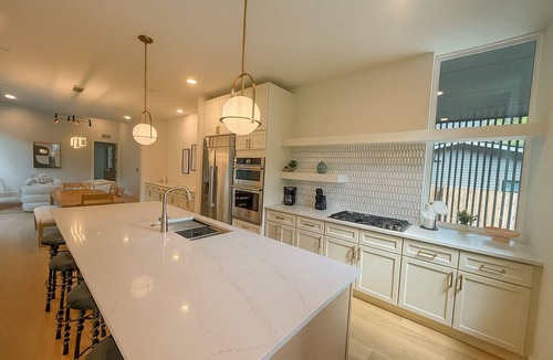 Dawson House | “Modern Austin Oasis with Private Pool – Walk to Zilker & South Lamar!”
