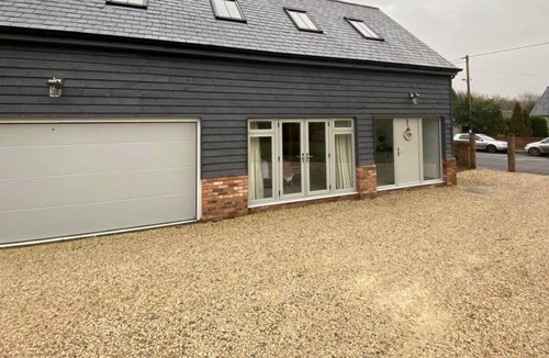 Bletchley House | Modern barn conversion Mursley