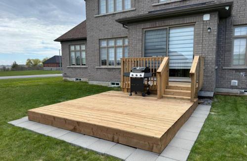Carrying Place House | Modern Bay Vista Getaways