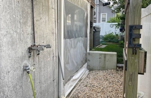 Long Beach House | Modern Beach house w/a Hot tub!