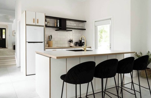 Marcoola House | Modern Beach Oasis: Marcoola