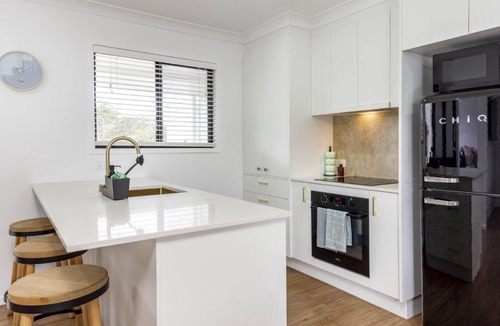 Bongaree House | Modern Beach Shack - Bongaree