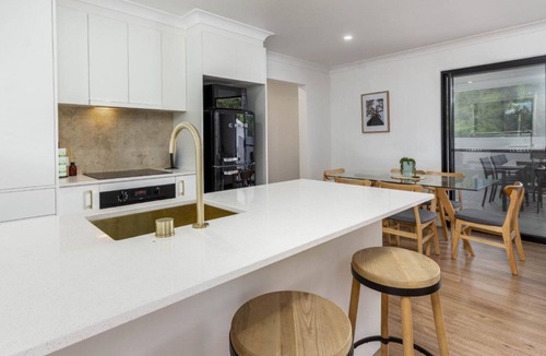 Bongaree House | Modern Beach Shack - Bongaree