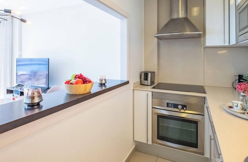 Palamos Apartment | Modern Beachfront Apartment in Palamós