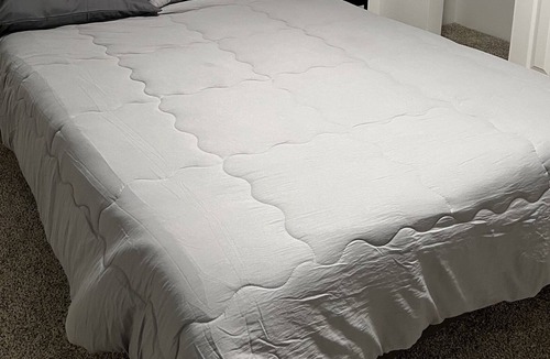 Hayesville Apartment | Modern beautiful Townhouse