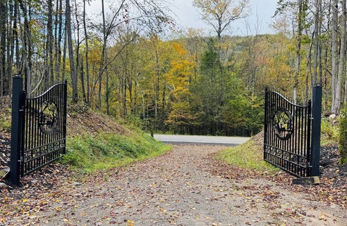 Callicoon Center House | Modern Black-Clad Chalet 3BR/3Bath with Private Pond in Callicoon Center