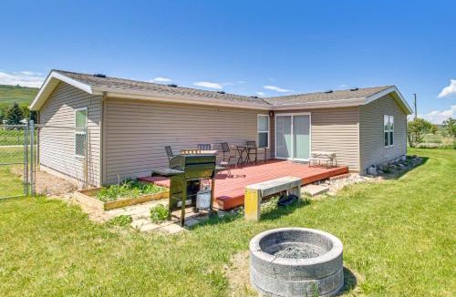 Bloomington House | Modern Bloomington Home ~ 10 Mi to Bear Lake!