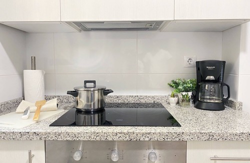 Centro Apartment | Modern, bright and central apartment. One minute from the Plaza Mayor.