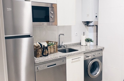 Centro Apartment | Modern, bright and central apartment. One minute from the Plaza Mayor.