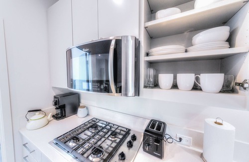 Zilker Apartment | Modern Bright Clean New Apartment Walk To Zilker, Close To Downtown