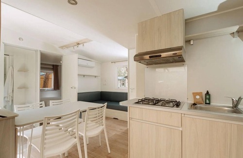 Vallpineda House | Modern bungalow for 4-guests in Sitges