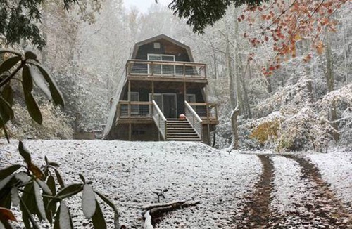 Hot Springs Cabin | Modern Cabin near Max Patch
