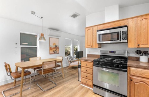 Dunsmuir Cabin | Modern Cabin - (Oak)