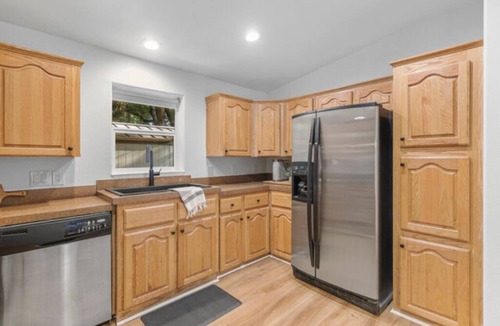 Dunsmuir Cabin | Modern Cabin - (Oak)