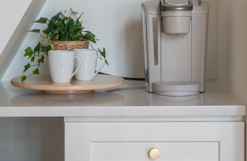 Villas House | Modern Cape May Area Waterfront Luxury Home with Beach Access