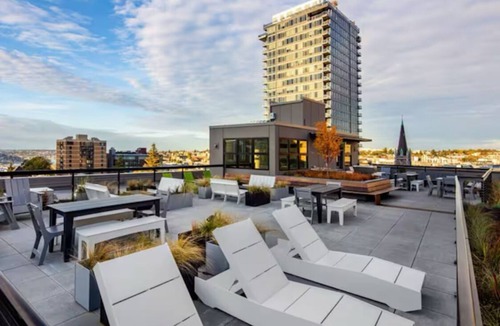 First Hill Apartment | Modern Capitol Hill Studio A/C + High-Speed WiFi Prime Location