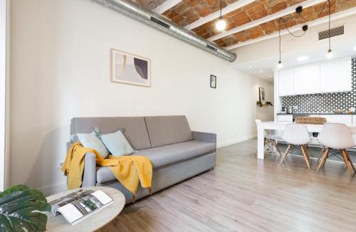 Collblanc y La Torrassa Apartment | Modern Catalan Apartments by Olala Homes