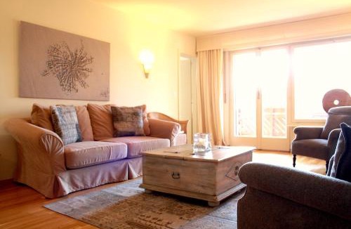 Lens Apartment | Modern & Central, Ambassadeurs