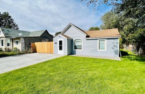 Blackfoot House | Modern Central Blackfoot Living