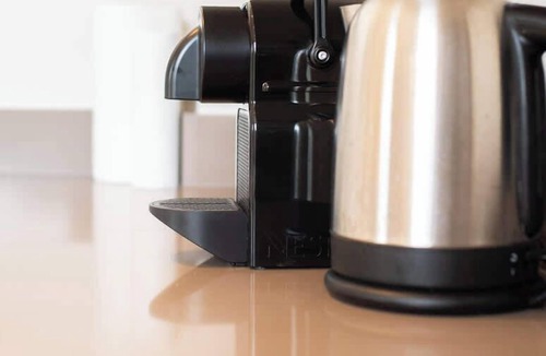 Cambridge City Centre Apartment | Modern Central Apartment with Parking