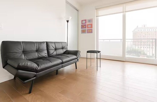 Westlake South Condo | Modern Central LA Condo 2BR, 2BA New Listing