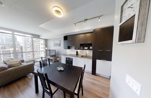 Scarborough Apartment | Modern Central Studio Condo in DT Toronto