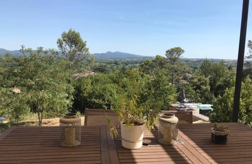 Saint-Ambroix Villa | Modern Cèvenole villa with superb terrace view