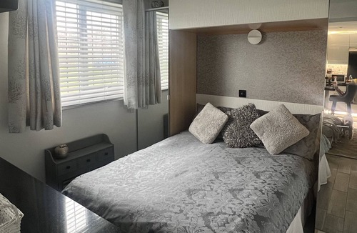 Camber Ski Chalet | Modern chalet