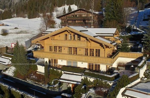 Saanen Ski Chalet | Modern Chalet in Gstaad With Premium Amenities