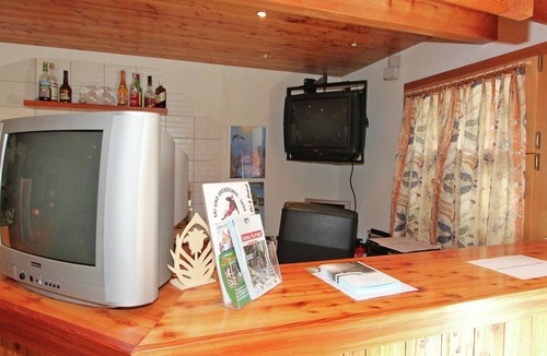 Saas-Balen Ski Chalet | Modern Chalet in Saas-Balen with Garden