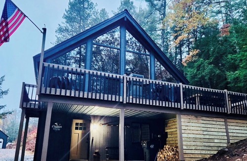 Bradford Ski Chalet | Modern Chalet Near Mt. Sunapee & Lake Massasecum