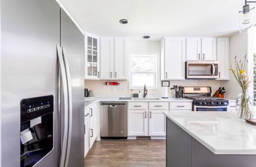 Kerhonkson Cabin | Modern Chalet w/Firepit, BBQ, Fast Wi-Fi, Deck