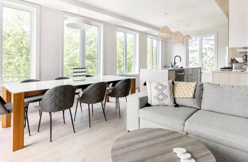 North Hatley Ski Chalet | Modern chalet with spa, fireplaces, beach and dock