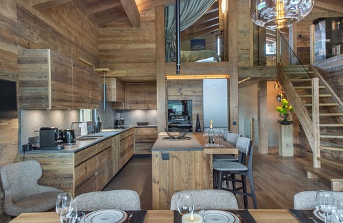 Combloux Ski Chalet | Modern chalet with indoor pool and hammam