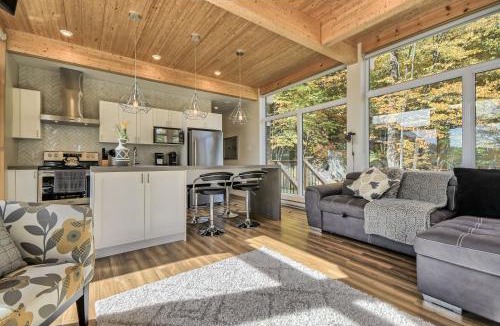 Sainte-Adele House | Modern Chalet with Mountain and Lake view by Reserver.ca