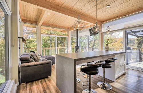 Sainte-Adele House | Modern Chalet with Mountain and Lake view by Reserver.ca
