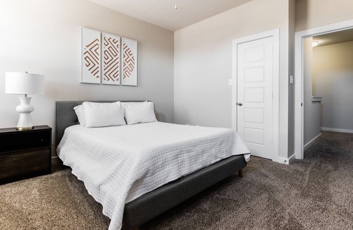 Midlothian House | Modern Charm in DFW