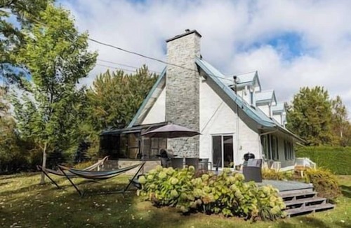 La Conception House | Modern & Charming Canadian house Spa, Sauna, Gym