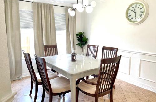 Channelview House | Modern Chic Home