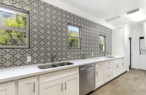 Pico - Robertson House | Modern Chic Home