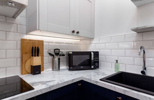 Tillicoultry Apartment | Modern City Centre Penthouse