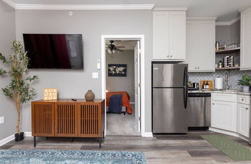 Downtown Little Rock Apartment | Modern City Oasis: Pet Friendly | Downtown | Park