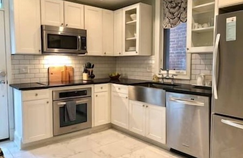 Stanton Park House | Modern Classic Victorian | US Capitol 5 Blocks