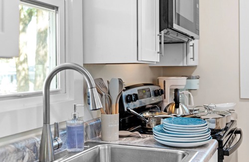 Niceville House | Modern Coastal Cottage Near Destin & Beaches
